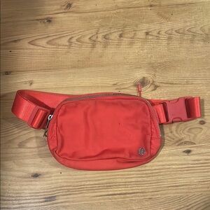 Lululemon Athletica Bold Red Men's Belt Bag